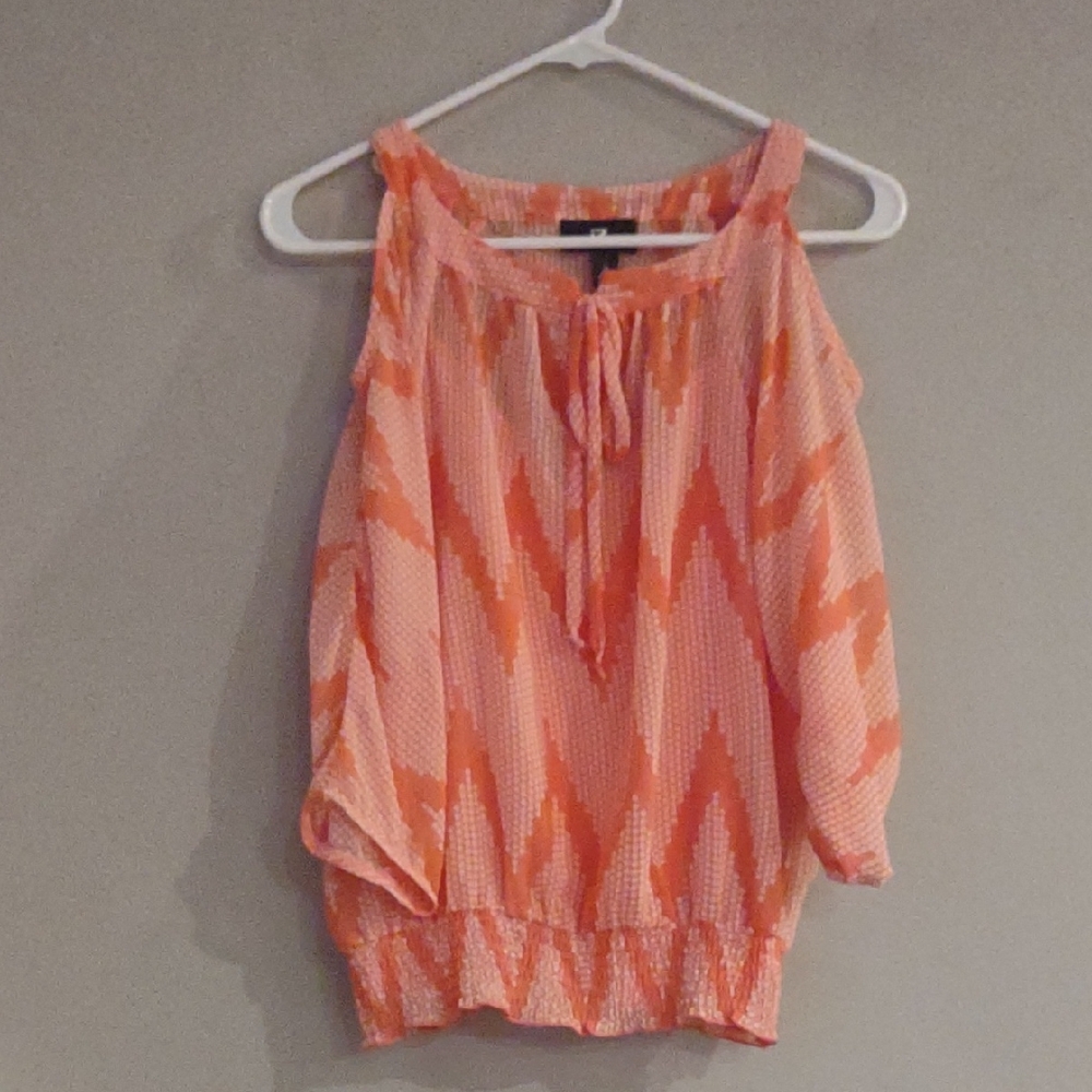 Iz Byer Women's Medium Vibrant Orange Chevron Cold Shoulder Blouse‎